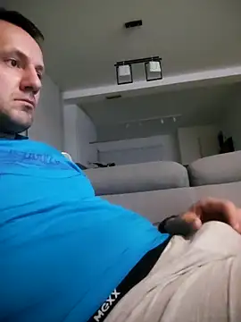 defaktor online show from February 8, 2026, 12:52 am