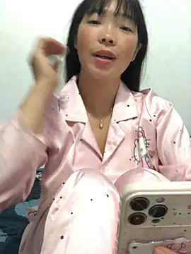 Snapshot of cuty_lusy chatting on June 14, 2026, 2:29 pm cuty lusy online show from June 14, 2026, 2:29 pm