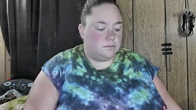 Snapshot of ladylynn13 chatting on June 16, 2026, 8:53 pm ladylynn13 online show from June 16, 2026, 8:53 pm