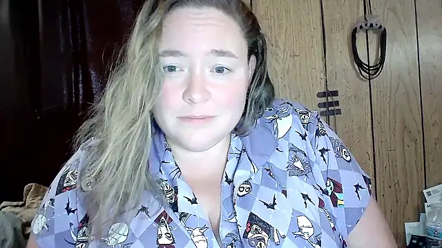 Snapshot of ladylynn13 chatting on February 12, 2026, 7:13 pm ladylynn13 online show from February 12, 2026, 7:13 pm