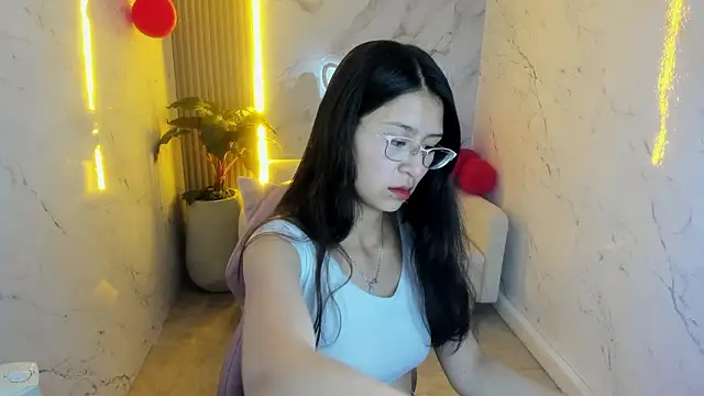 Snapshot of dani_tf chatting on February 23, 2026, 1:01 pm dani tf online show from February 23, 2026, 1:01 pm