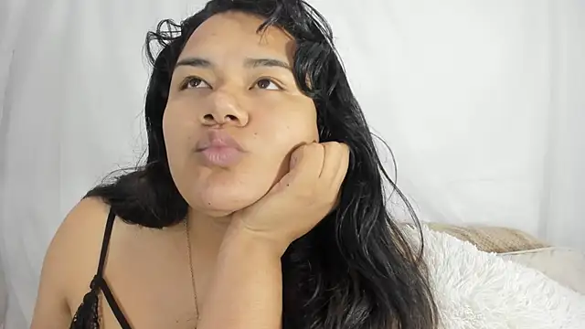 lumi bellx online show from March 29, 2026, 4:36 am