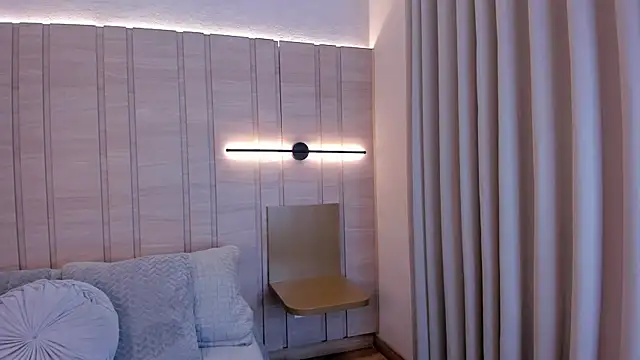 Snapshot of Alessia_Gold chatting on February 26, 2026, 8:31 pm Alessia Gold online show from February 26, 2026, 8:31 pm