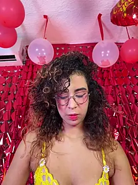 Woo isDaphne online show from February 11, 2026, 12:10 am