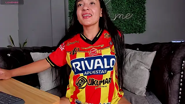 danielebeck online show from February 19, 2026, 7:11 pm