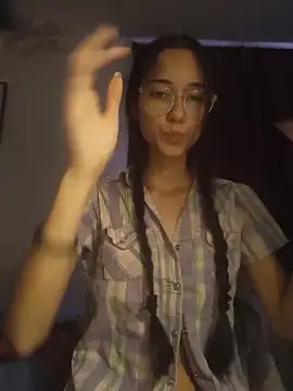 isaaabelaaa online show from February 24, 2026, 1:12 pm