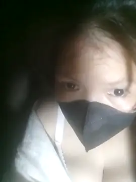 Snapshot of Yang-my- chatting on February 24, 2026, 3:35 pm Yang-my- online show from February 24, 2026, 3:35 pm