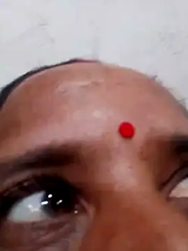 Snapshot of Anitarakkoli chatting on May 24, 2026, 10:26 am Anitarakkoli online show from May 24, 2026, 10:26 am