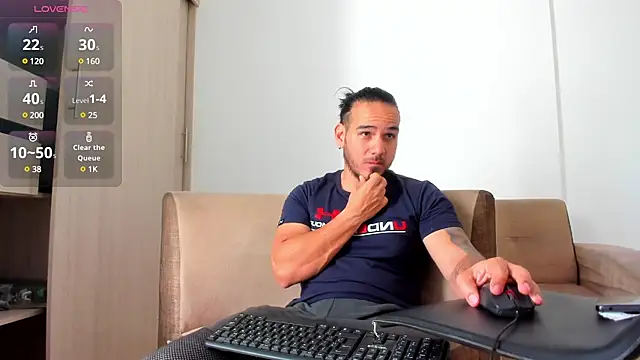 jhustin marcius online show from February 17, 2025, 9:10 pm