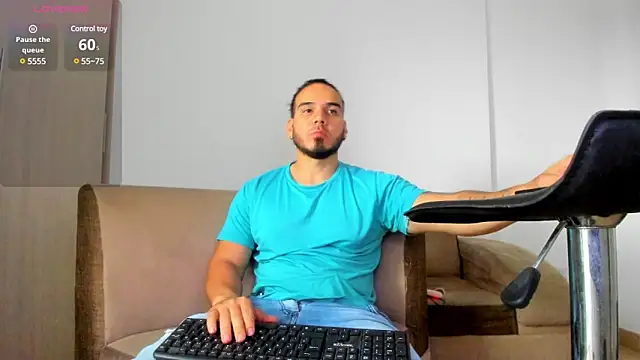 jhustin marcius online show from February 25, 2025, 9:48 pm