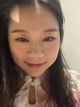 Snapshot of DDoo21 chatting on April 7, 2026, 12:07 pm DDoo21 online show from April 7, 2026, 12:07 pm