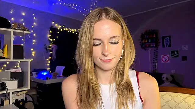 amily sunray online show from April 18, 2026, 7:07 pm