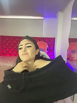 Snapshot of babyy_nicols_m chatting on July 9, 2026, 5:23 pm babyy nicols m online show from July 9, 2026, 5:23 pm