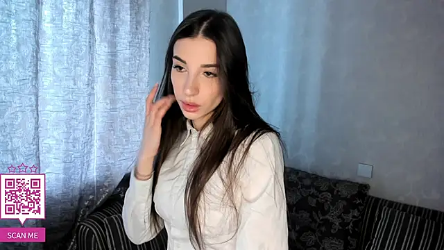 Snapshot of LaneLove1 chatting on February 15, 2026, 11:20 am LaneLove1 online show from February 15, 2026, 11:20 am