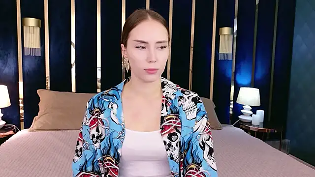 Arielle Vade online show from July 18, 2026, 5:27 am