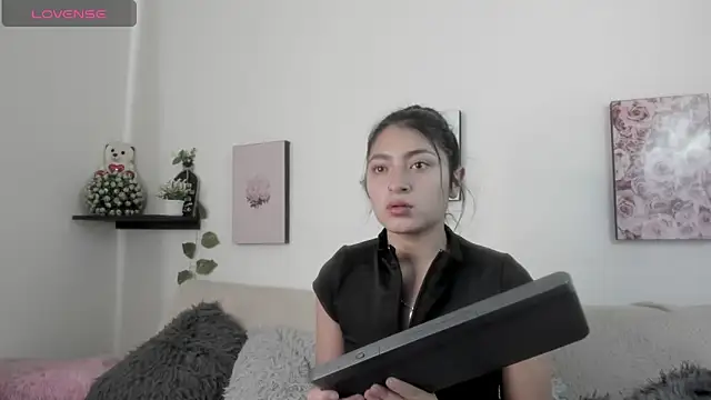 Alexaalove 1 online show from March 1, 2026, 2:28 pm