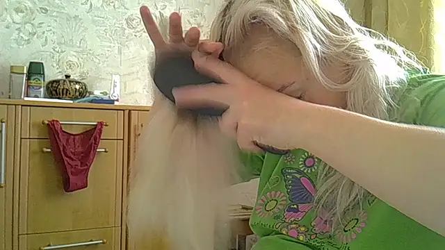 Snapshot of CurvyWild_Lady30 chatting on June 4, 2026, 10:31 am CurvyWild Lady30 online show from June 4, 2026, 10:31 am