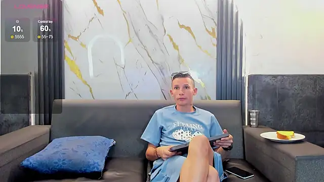 Isaak 26 online show from March 26, 2026, 2:43 am