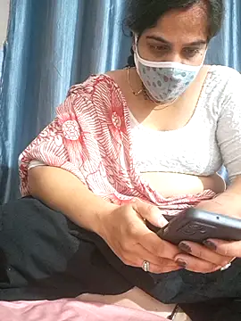 couple new enjoy online show from April 12, 2026, 4:54 pm