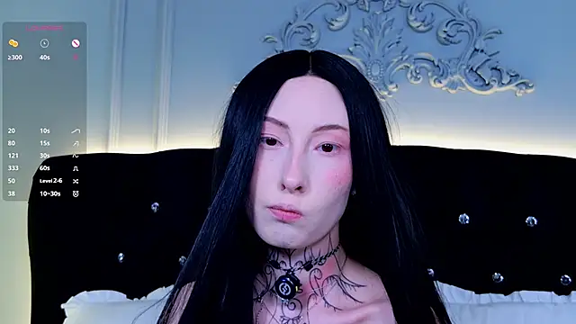 roxy morrison x online show from May 24, 2026, 3:39 am