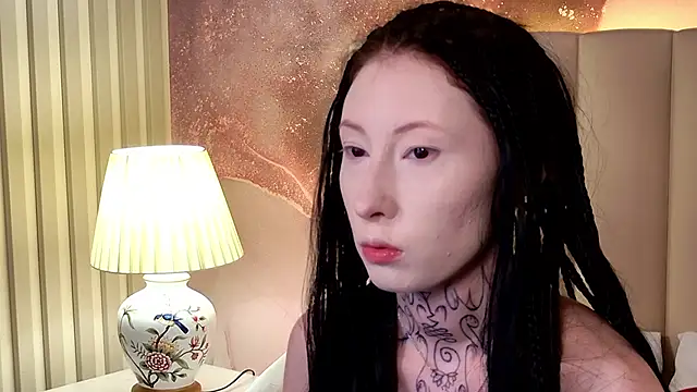 roxy morrison x online show from June 28, 2026, 3:35 am