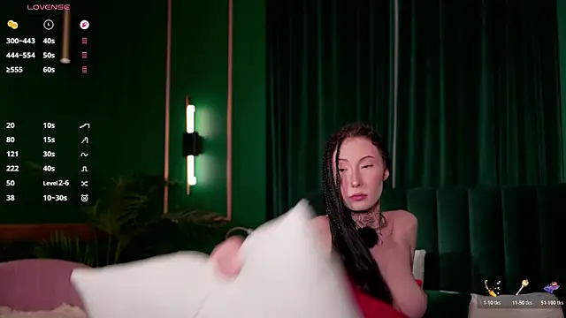 roxy morrison x online show from July 5, 2026, 4:19 am