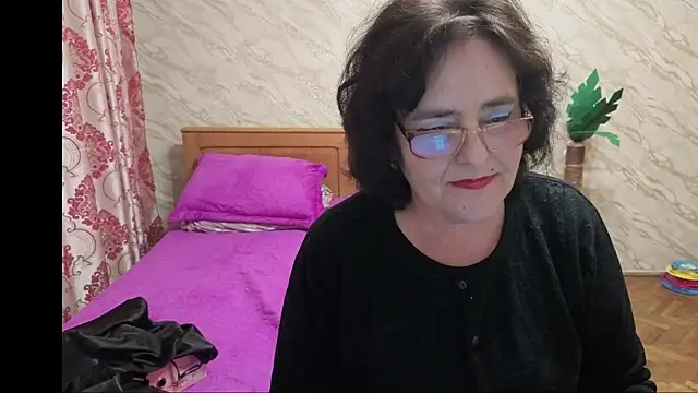 xMaryxAnne online show from April 23, 2026, 5:47 pm