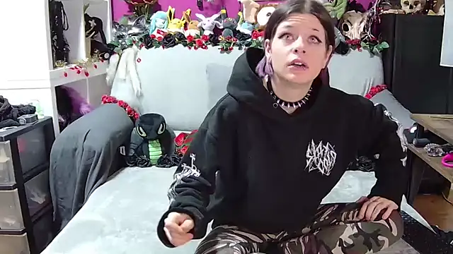 ViGothFox online show from February 17, 2026, 9:45 pm