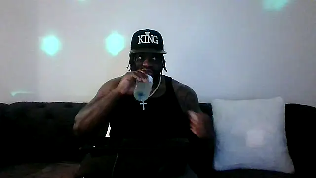 Snapshot of darkstallion7 chatting on February 18, 2026, 6:11 am darkstallion7 online show from February 18, 2026, 6:11 am