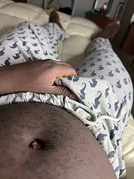 Ebanhot online show from April 7, 2026, 5:53 am