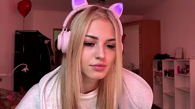 Evva mayy online show from February 19, 2026, 12:24 pm