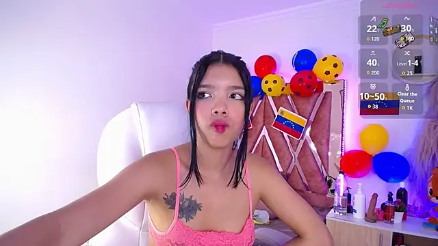 Snapshot of Taylor_scottt chatting on June 18, 2026, 9:14 am Taylor scottt online show from June 18, 2026, 9:14 am