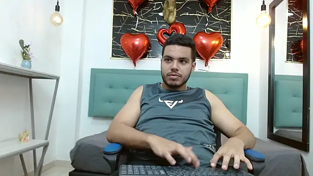 Snapshot of Trevor_Ash chatting on February 23, 2026, 3:52 am Trevor Ash online show from February 23, 2026, 3:52 am