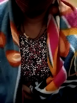 Simran 008 online show from March 17, 2026, 10:46 pm