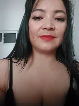 Snapshot of Jennyy88 chatting on March 3, 2026, 6:42 am Jennyy88 online show from March 3, 2026, 6:42 am