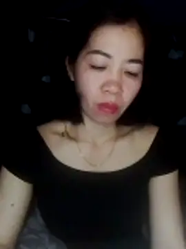 Snapshot of -Lundy- chatting on February 23, 2026, 11:38 pm -Lundy- online show from February 23, 2026, 11:38 pm