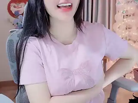 Agnelyn    online show from April 23, 2026, 2:40 pm