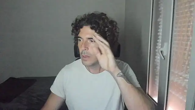 joaquin420 hot online show from April 14, 2026, 6:07 am