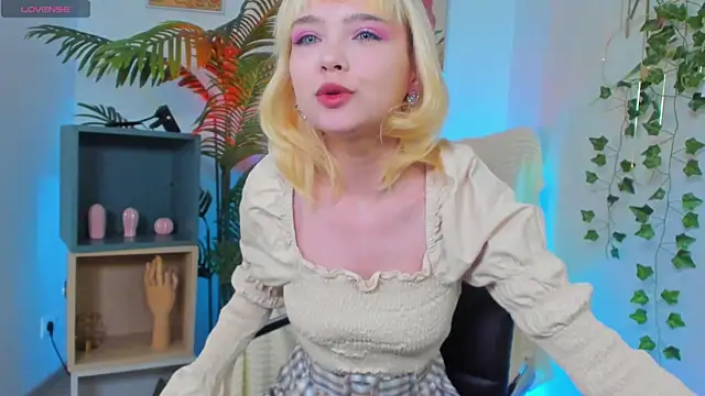 wow angel online show from March 21, 2026, 5:41 am