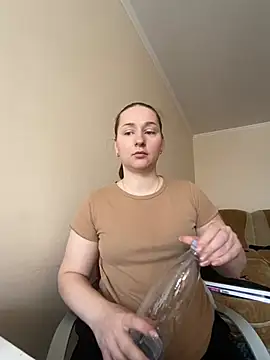 Anna Cole online show from February 12, 2026, 11:21 am