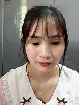 -Dumi- online show from March 25, 2026, 5:29 am