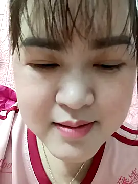 Snapshot of Kee-kimlee chatting on February 26, 2026, 1:44 pm Kee-kimlee online show from February 26, 2026, 1:44 pm