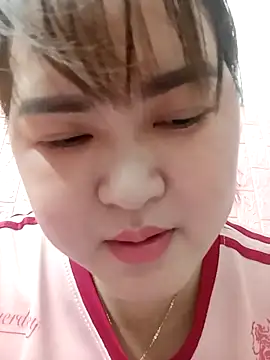 Snapshot of Kee-kimlee chatting on March 1, 2026, 3:28 am Kee-kimlee online show from March 1, 2026, 3:28 am