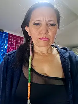 Alexamontiel  online show from April 6, 2026, 4:30 pm