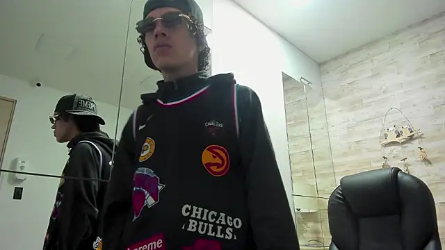 Snapshot of Jordi_Cooper chatting on February 26, 2026, 7:47 pm Jordi Cooper online show from February 26, 2026, 7:47 pm