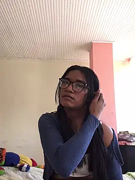Snapshot of horny_brii chatting on April 22, 2026, 6:04 pm horny brii online show from April 22, 2026, 6:04 pm