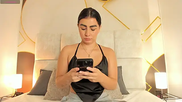 Snapshot of caroo_giraldo__ chatting on April 30, 2026, 12:12 pm caroo giraldo online show from April 30, 2026, 12:12 pm