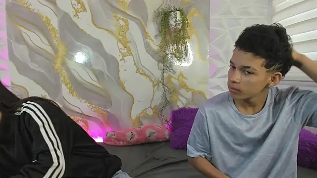 Snapshot of xqueen_of_pleasurex chatting on February 11, 2026, 12:05 pm xqueen of pleasurex online show from February 11, 2026, 12:05 pm