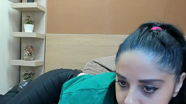 PinkyTwerkyX online show from October 29, 2025, 12:37 pm