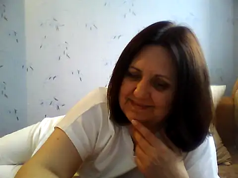 Snapshot of LockyCharm111 chatting on May 9, 2026, 3:37 pm LockyCharm111 online show from May 9, 2026, 3:37 pm